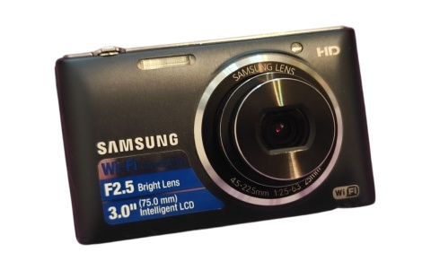 Samsung ST200F 16 MP | 10x Zoom | HD | Karta microSD + Kabel USB + Stylowa bransoletka