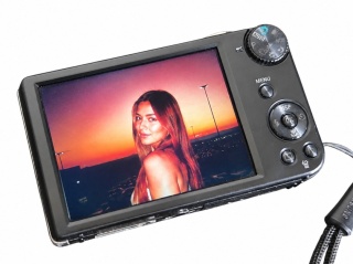 Samsung PL170 – Czarny | 16 MP | 5x Zoom | Selfie | Dwa ekrany | Pełny zestaw | Digicam